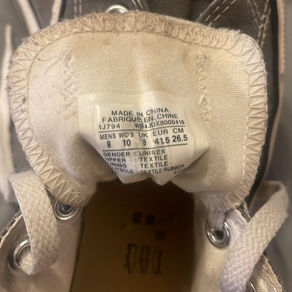 Grey converse tennis shoes - Picture 3 of 5